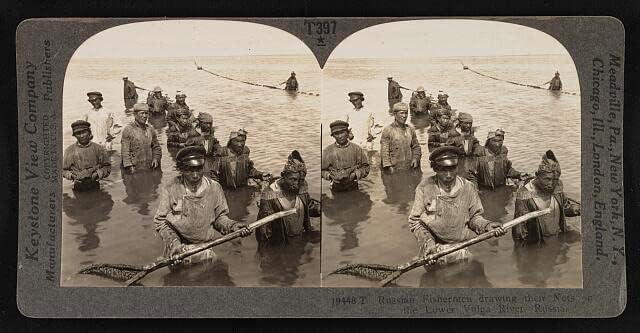 Tarihselfindings Fotoğraf: Rus Balıkçılar Ağlarını Rusya'nın Aşağı Volga Nehri üzerinde Çiziyorlar